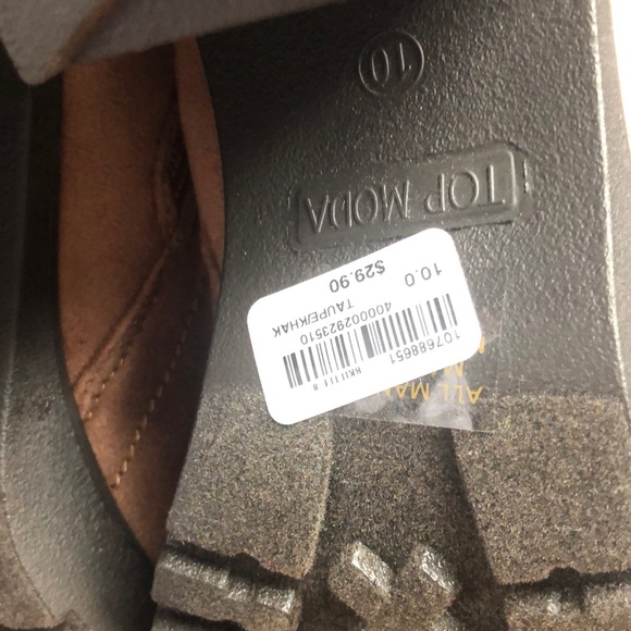 🍂NWT top moda suede taupe bootie with heel - Picture 6 of 6
